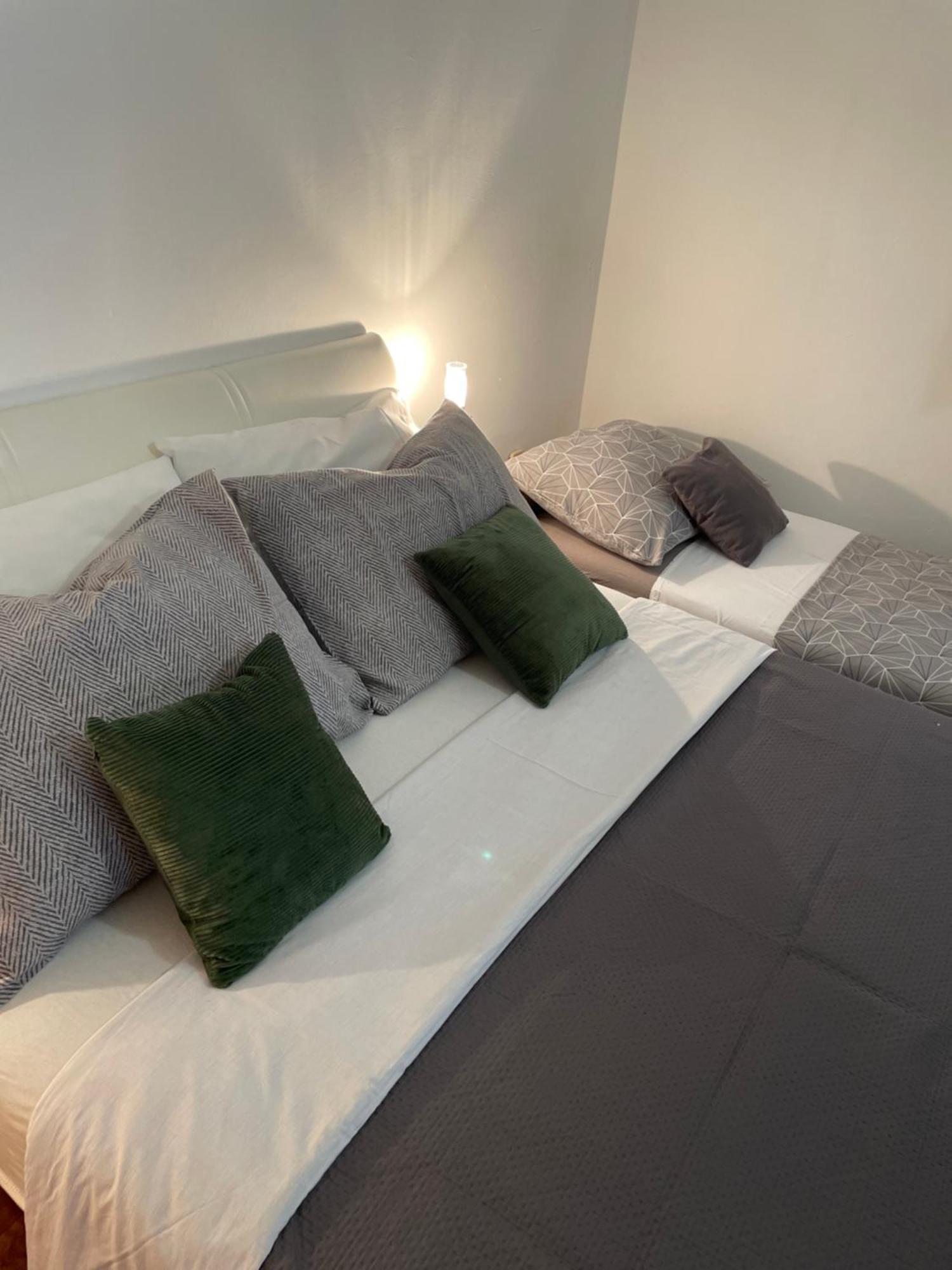 Hotel Sanmari Novi Vinodolski Zewnętrze zdjęcie